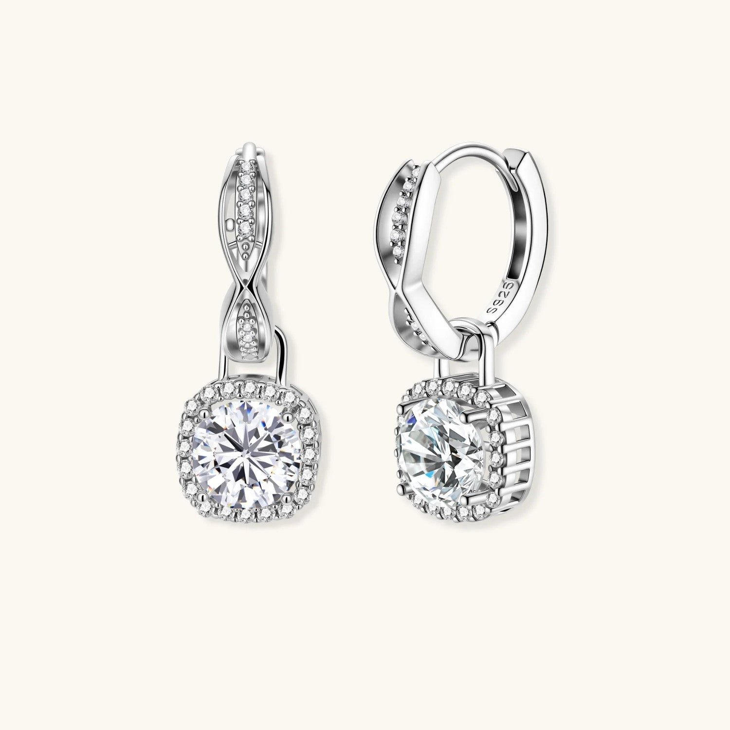 Moissanite jewellery